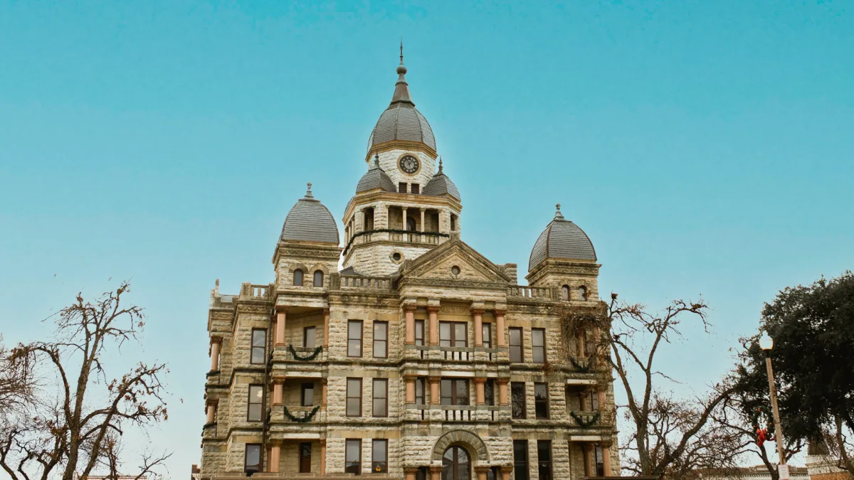 Commercial building roof in Denton, TX